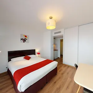 *** Aparthotel Alezan & Frankreich