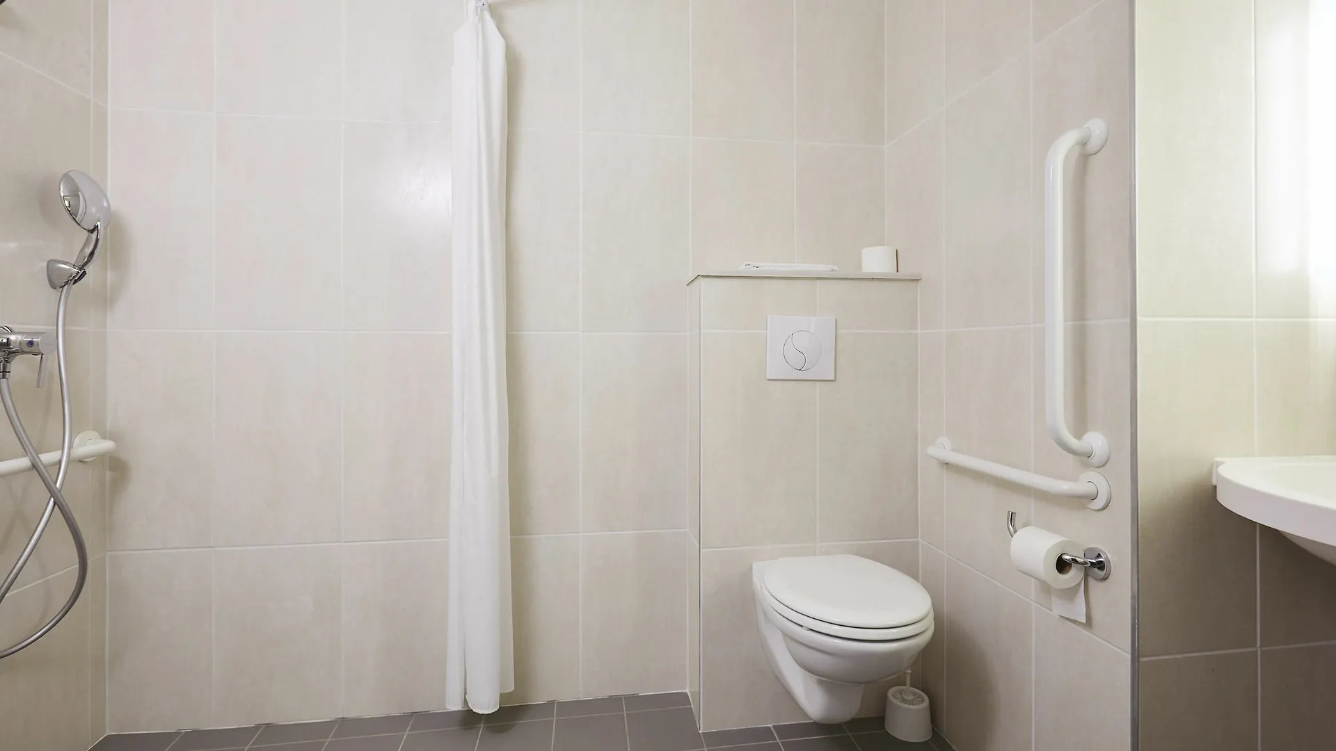 ***  B&B Hotel Marseille Prado Velodrome Frankrig